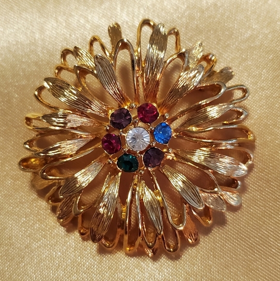 Anne Klein Flower Brooch - Picture 3 of 5